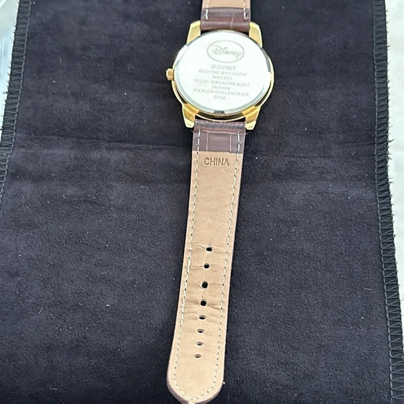 Disney mickey mouse watch main image 4